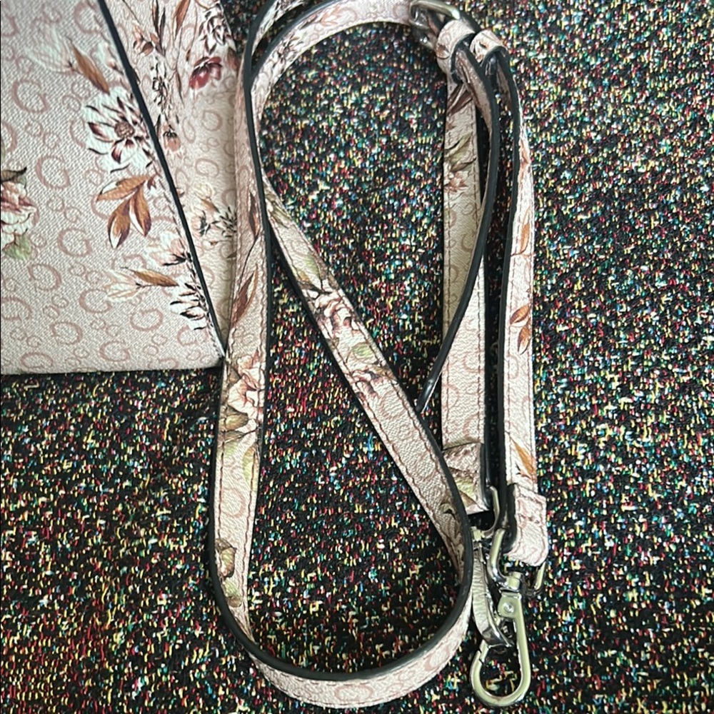 GUESS Pink Floral Logo purse with Multicolor Accents - Picture 11 of 11